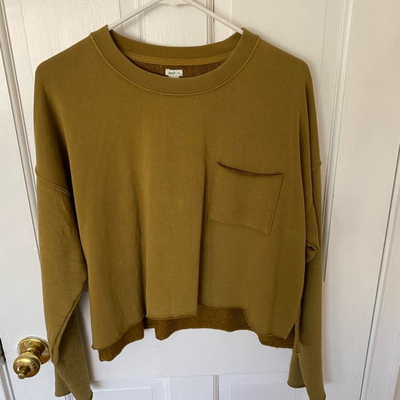 aerie Sweaters - Aerie green sweatshirt.